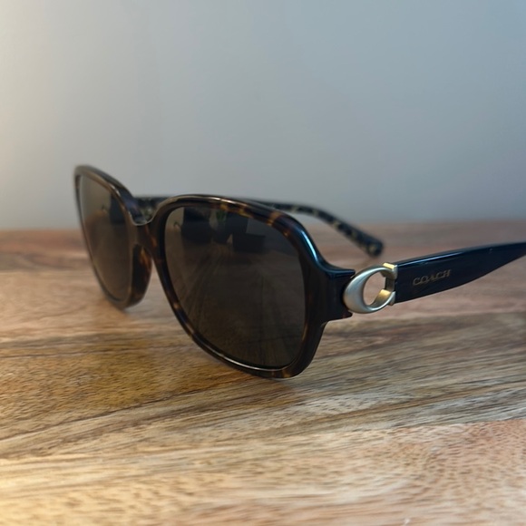 Coach Dark Tortoise Shell Sunglasses with case - Picture 1 of 9